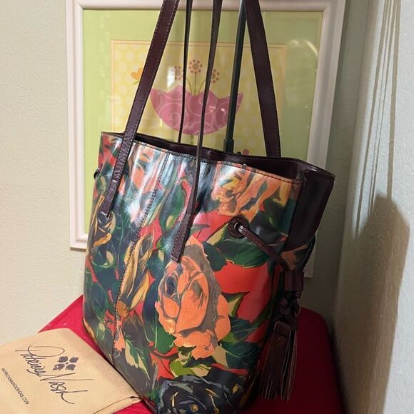 NWT Patricia Nash Kemble Floral Tote Bag - Picture 2 of 5